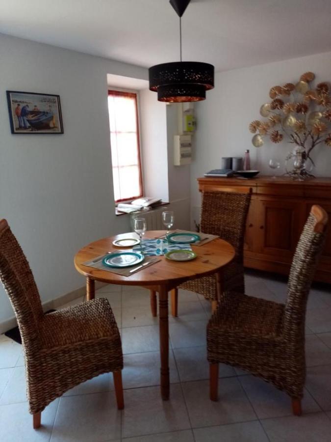 Irvillac Petite Maison Chaleureuse מראה חיצוני תמונה