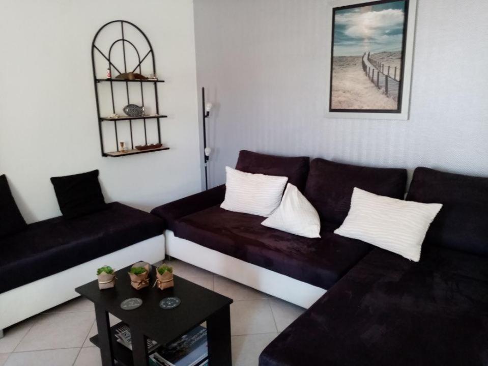 Irvillac Petite Maison Chaleureuse מראה חיצוני תמונה